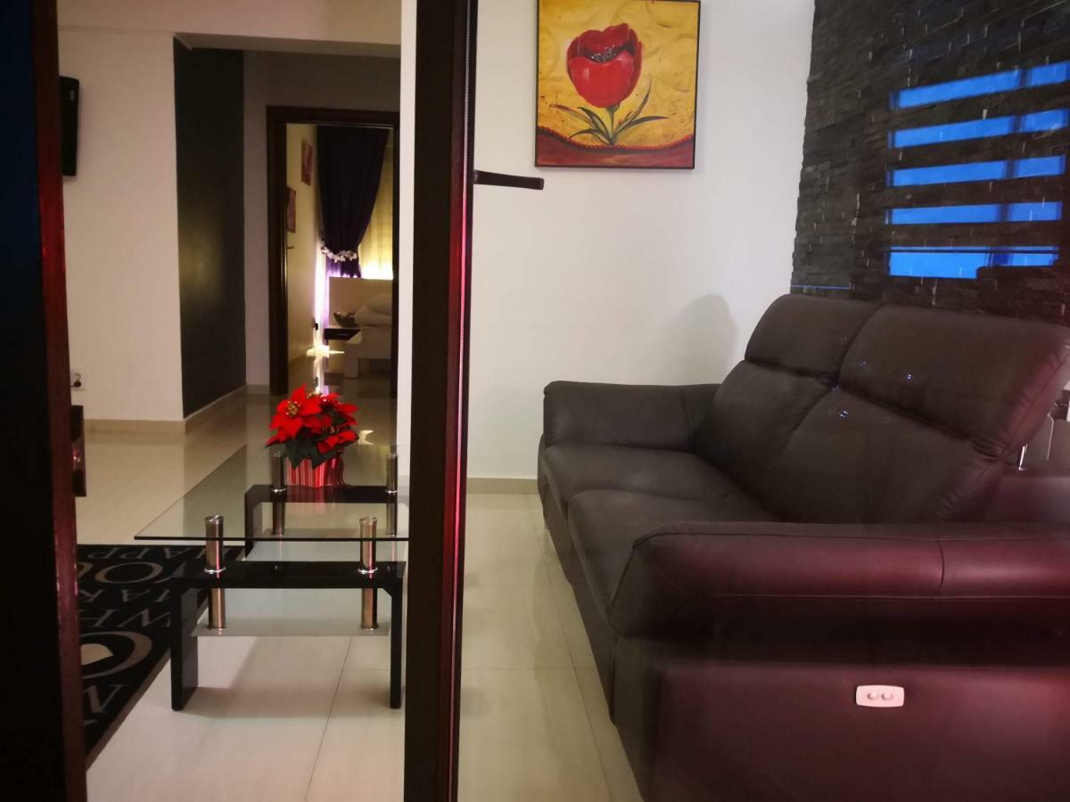 Apartament Lenus'K Apartment Bucharest Luaran gambar